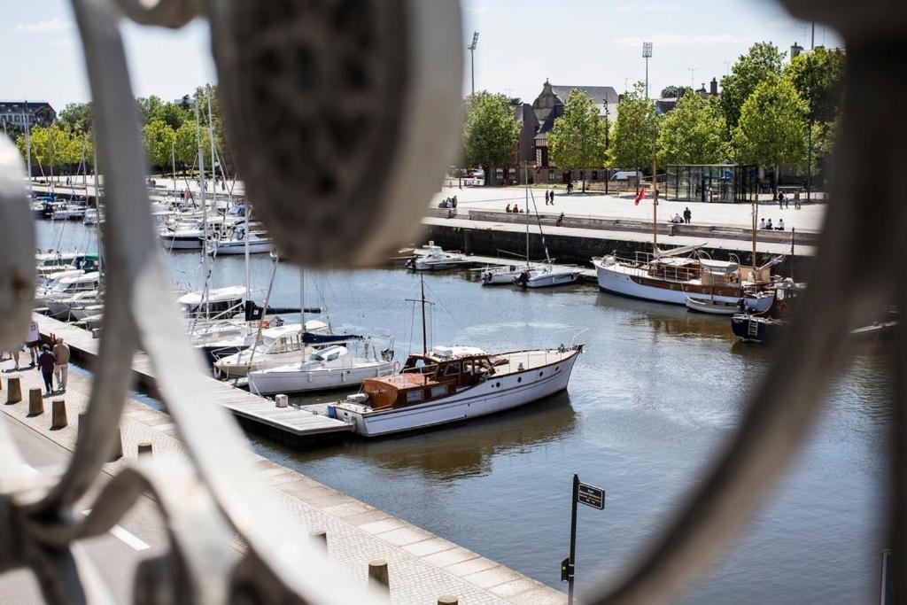 Vue Imprenable Sur Le Port, Charmant Et Clair! Vannes Exterior photo