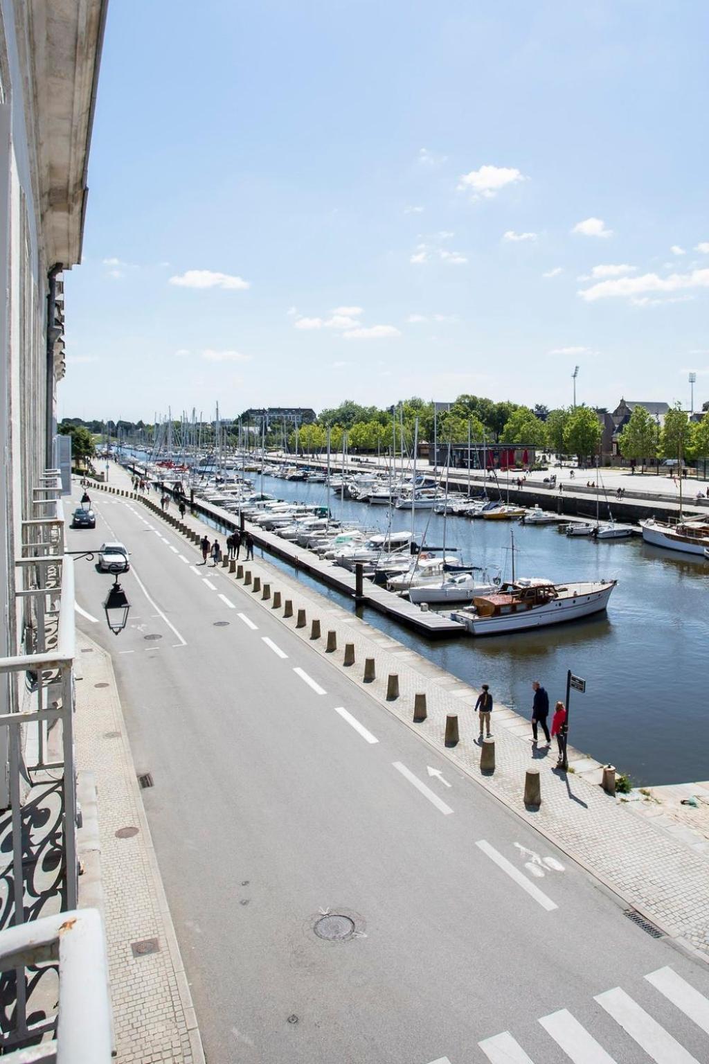 Vue Imprenable Sur Le Port, Charmant Et Clair! Vannes Exterior photo